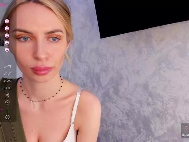 Diva96 on BongaCams 