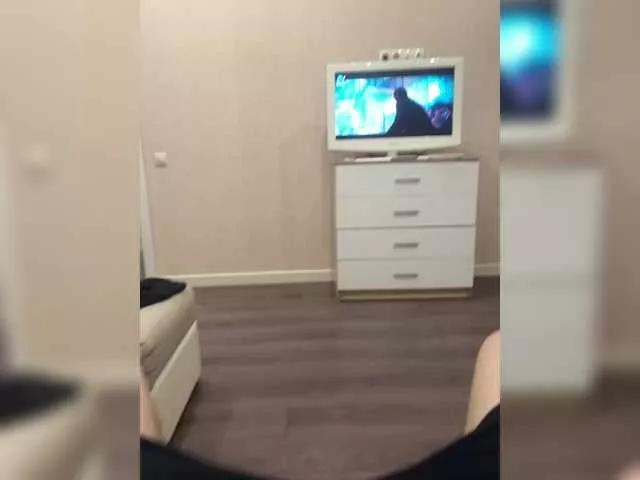 Try ErnieFlossy, they want to masturbate for you ErnieFlossy from BongaCams