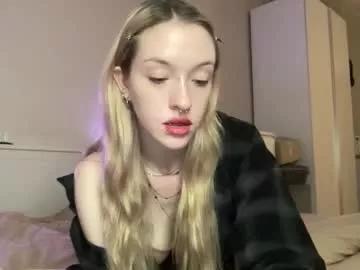 milky__coffee on Chaturbate 