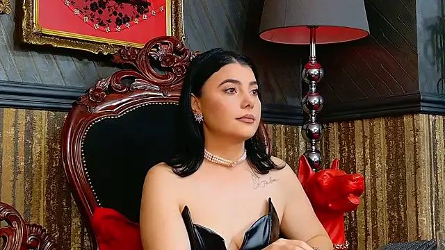 Check out MistressEly, she wants to masturbate for you MistressEly from StripChat